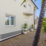Apartment Palm Tree Trogir